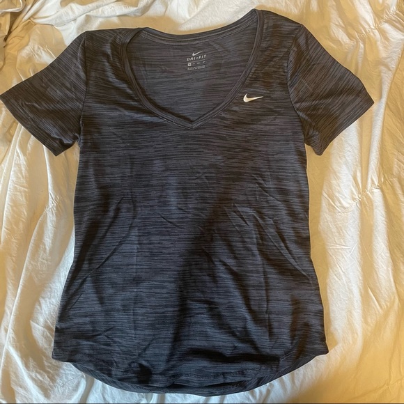 BUNDLE Nike DriFit V-Neck Tops - Picture 2 of 5
